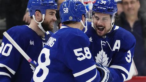 Marner sets career high with 98 points, Maple Leafs roll